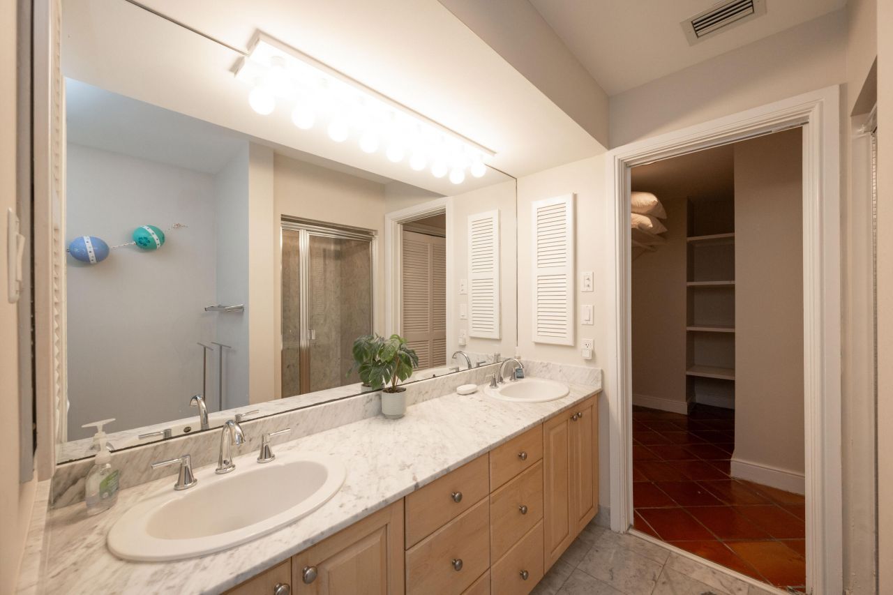 115 Front Street, Unit APT 102, Key West, FL 33040 Photo