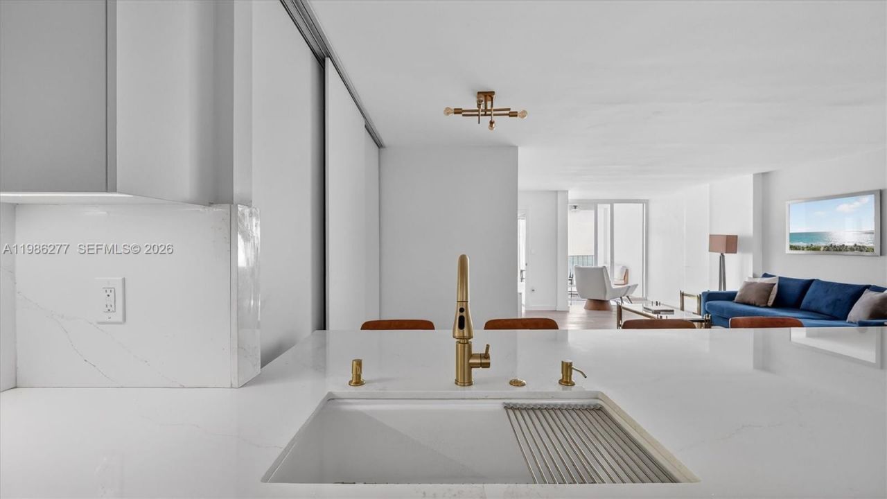 6450 Collins Ave, Unit 903, Miami Beach, FL 33141 Photo