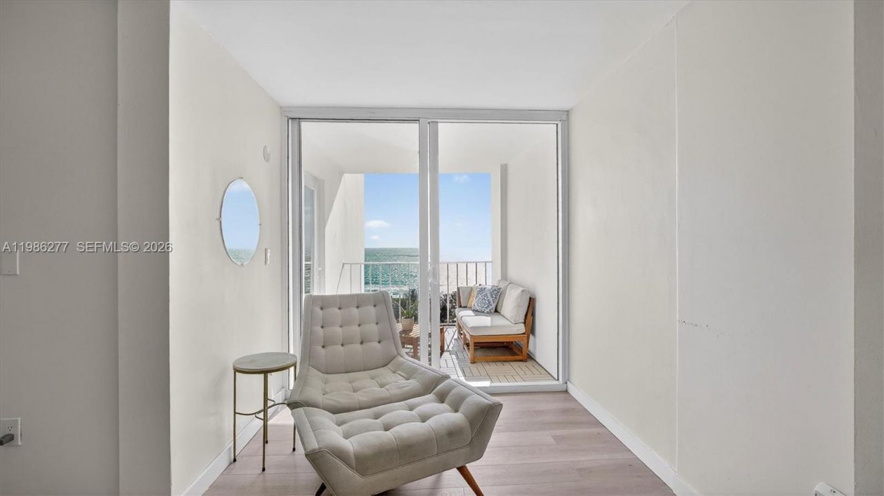 6450 Collins Ave, Unit 903, Miami Beach, FL 33141 Photo