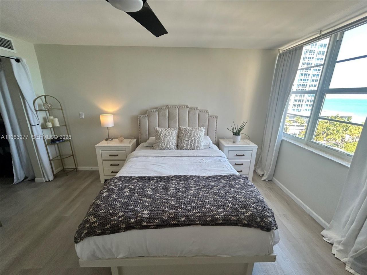 6450 Collins Ave , Unit 903, Miami Beach, FL 33141 Photo