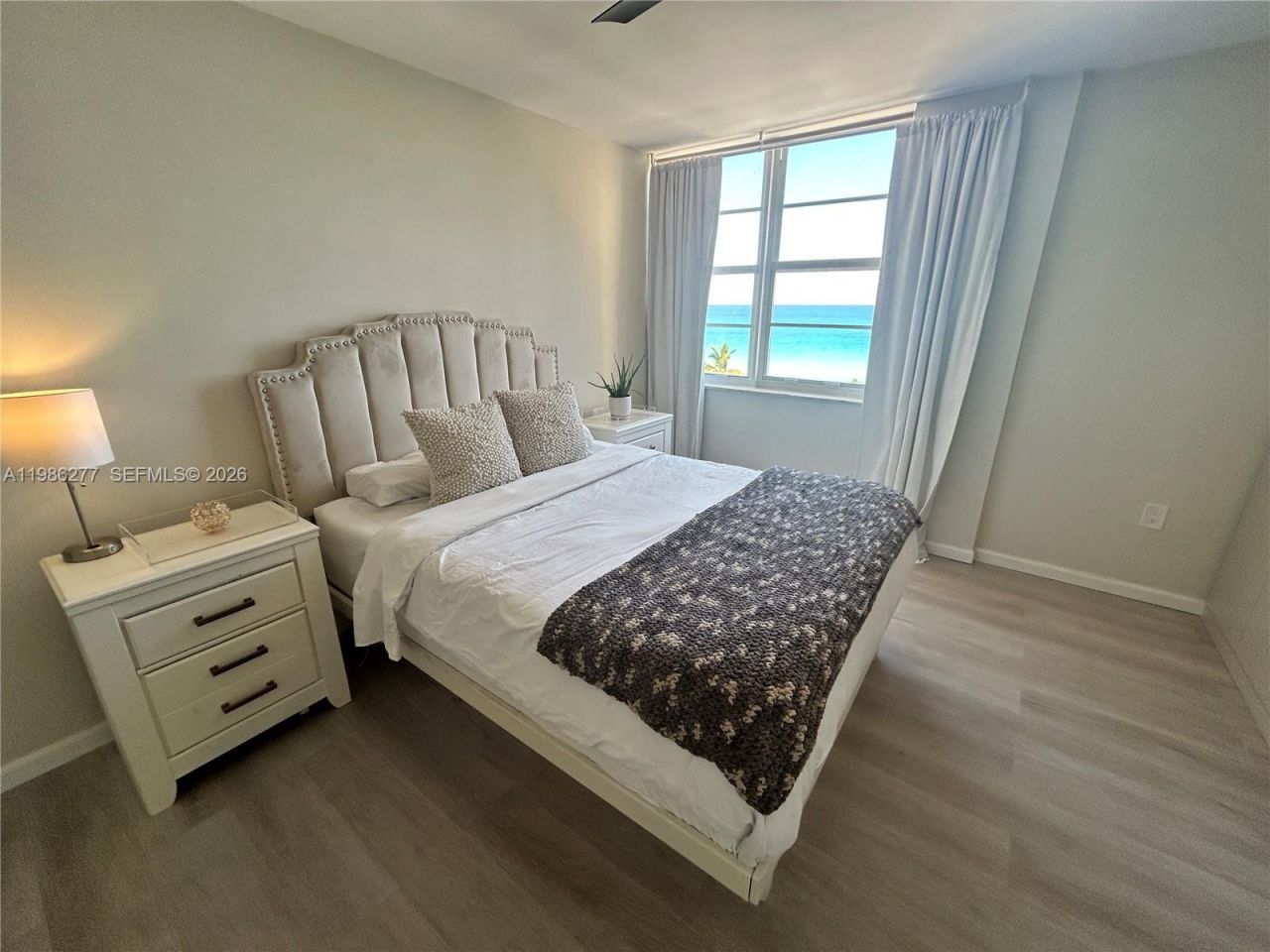 6450 Collins Ave , Unit 903, Miami Beach, FL 33141 Photo