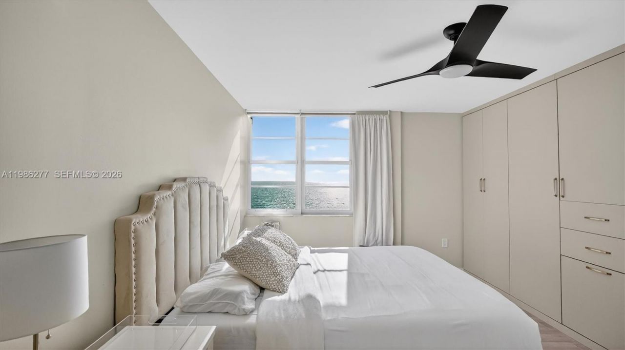 6450 Collins Ave, Unit 903, Miami Beach, FL 33141 Photo