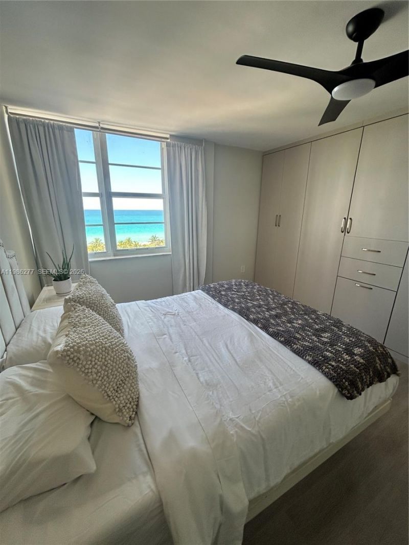 6450 Collins Ave , Unit 903, Miami Beach, FL 33141 Photo