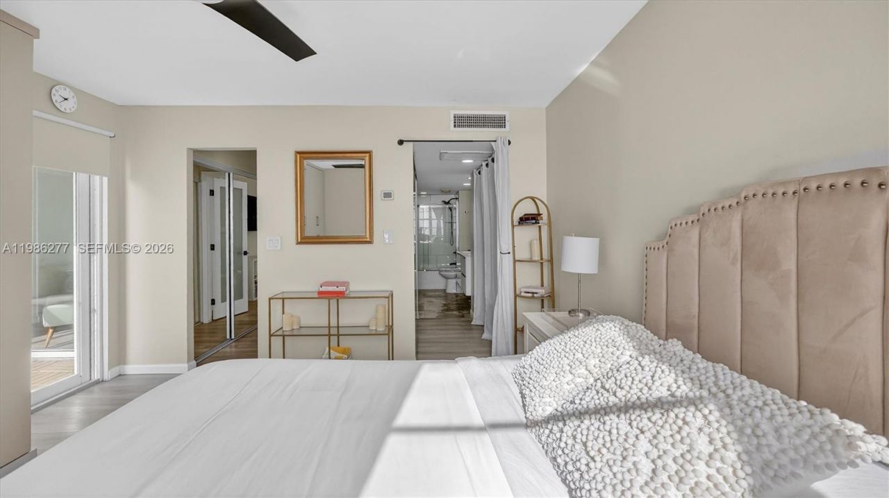 6450 Collins Ave, Unit 903, Miami Beach, FL 33141 Photo