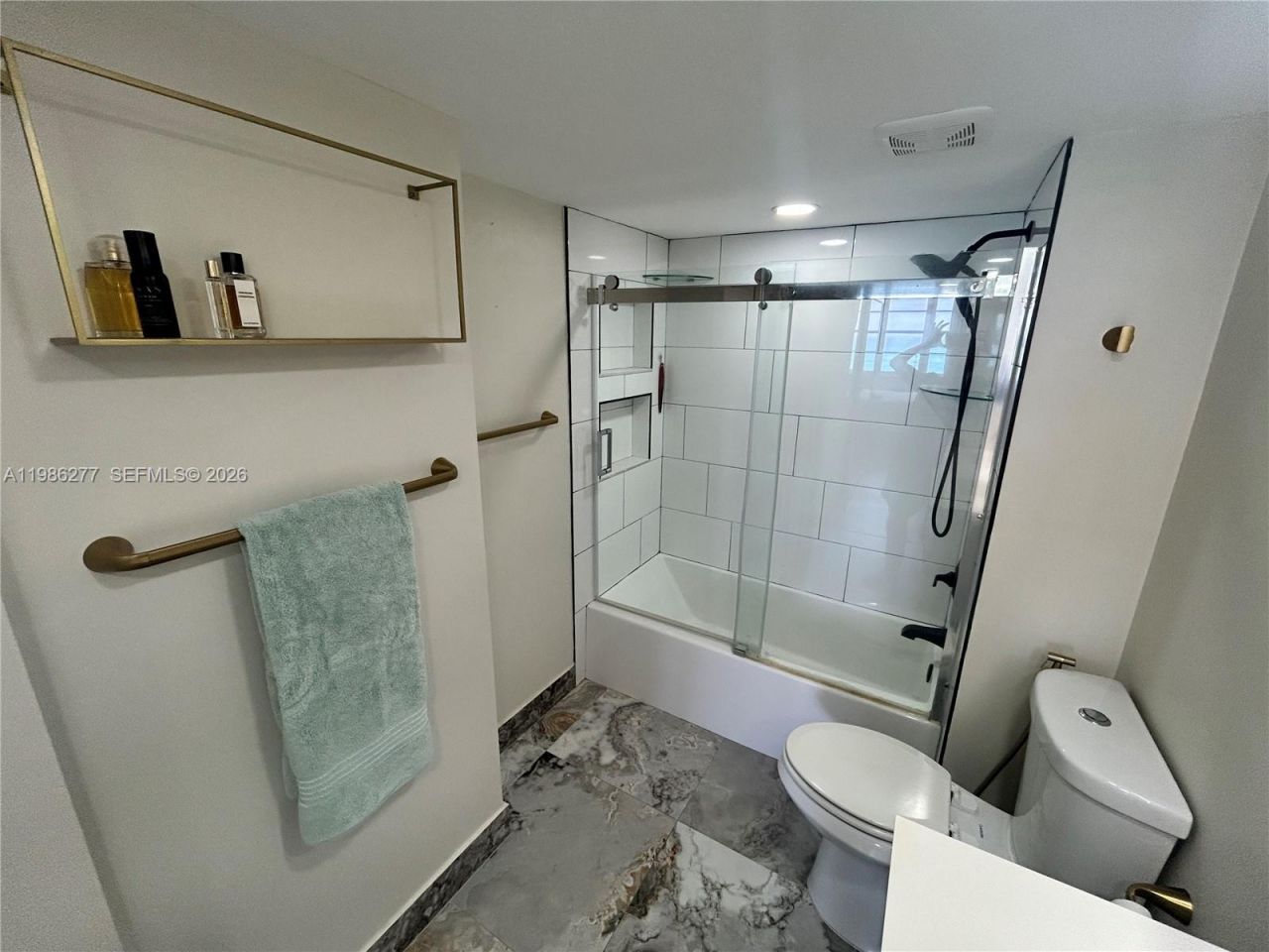 6450 Collins Ave , Unit 903, Miami Beach, FL 33141 Photo