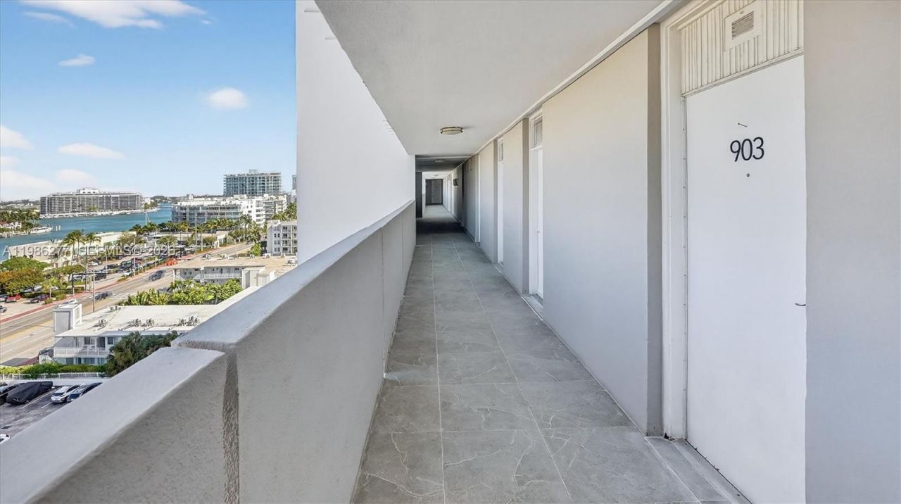 6450 Collins Ave, Unit 903, Miami Beach, FL 33141 Photo