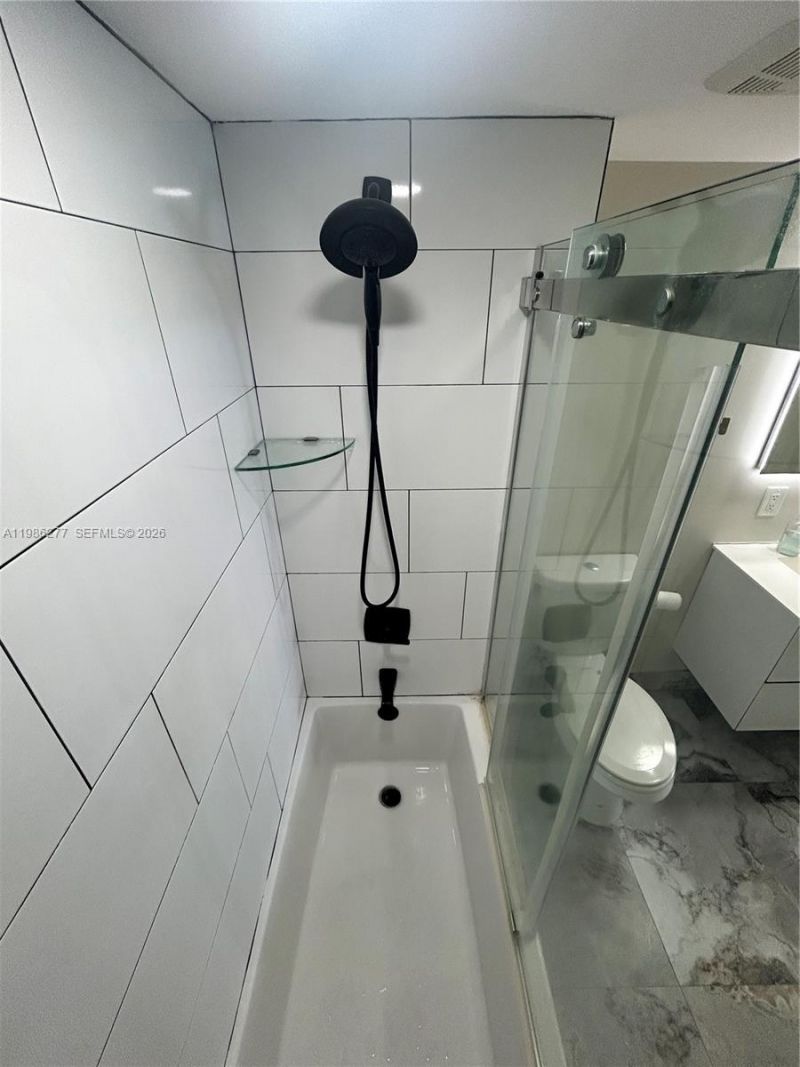 6450 Collins Ave, Unit 903, Miami Beach, FL 33141 Photo