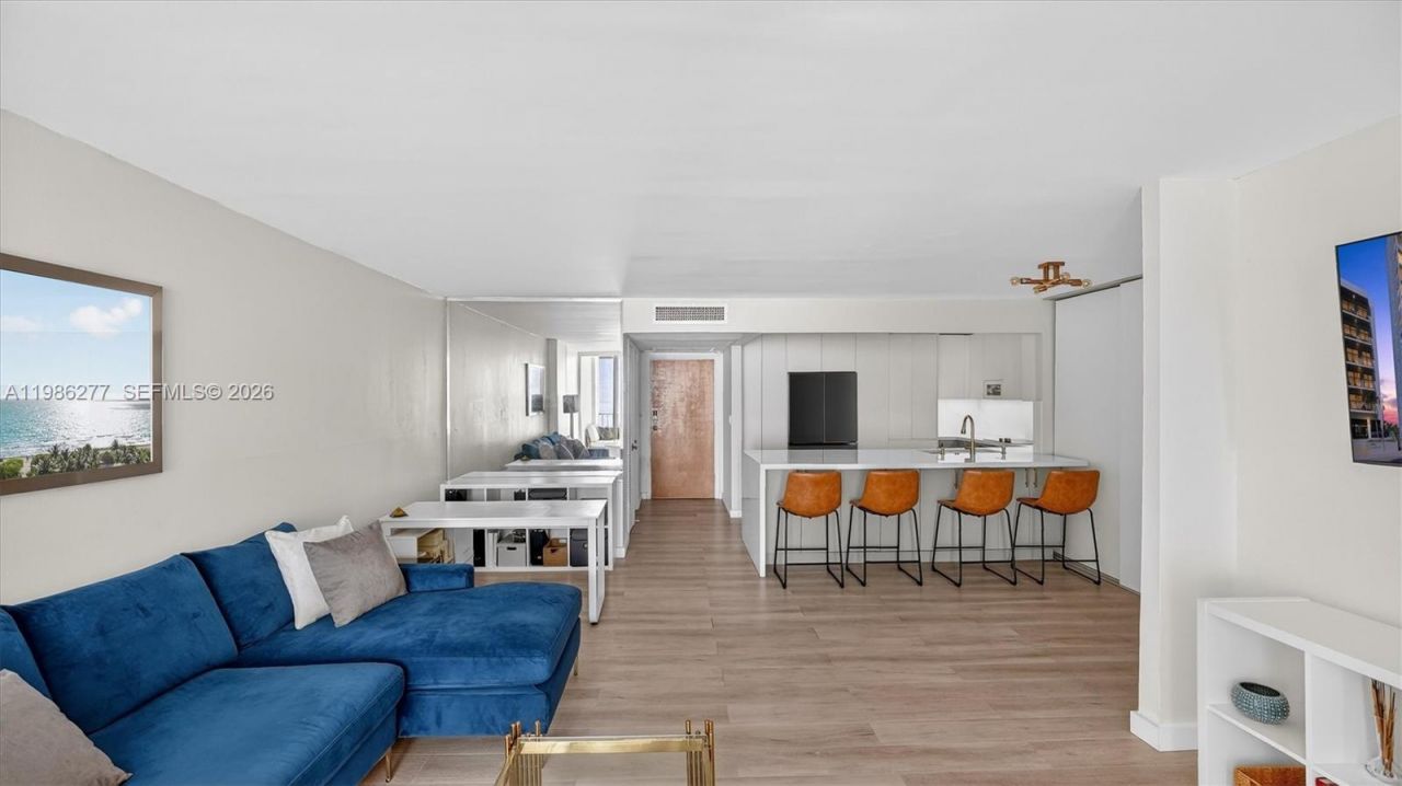 6450 Collins Ave, Unit 903, Miami Beach, FL 33141 Photo