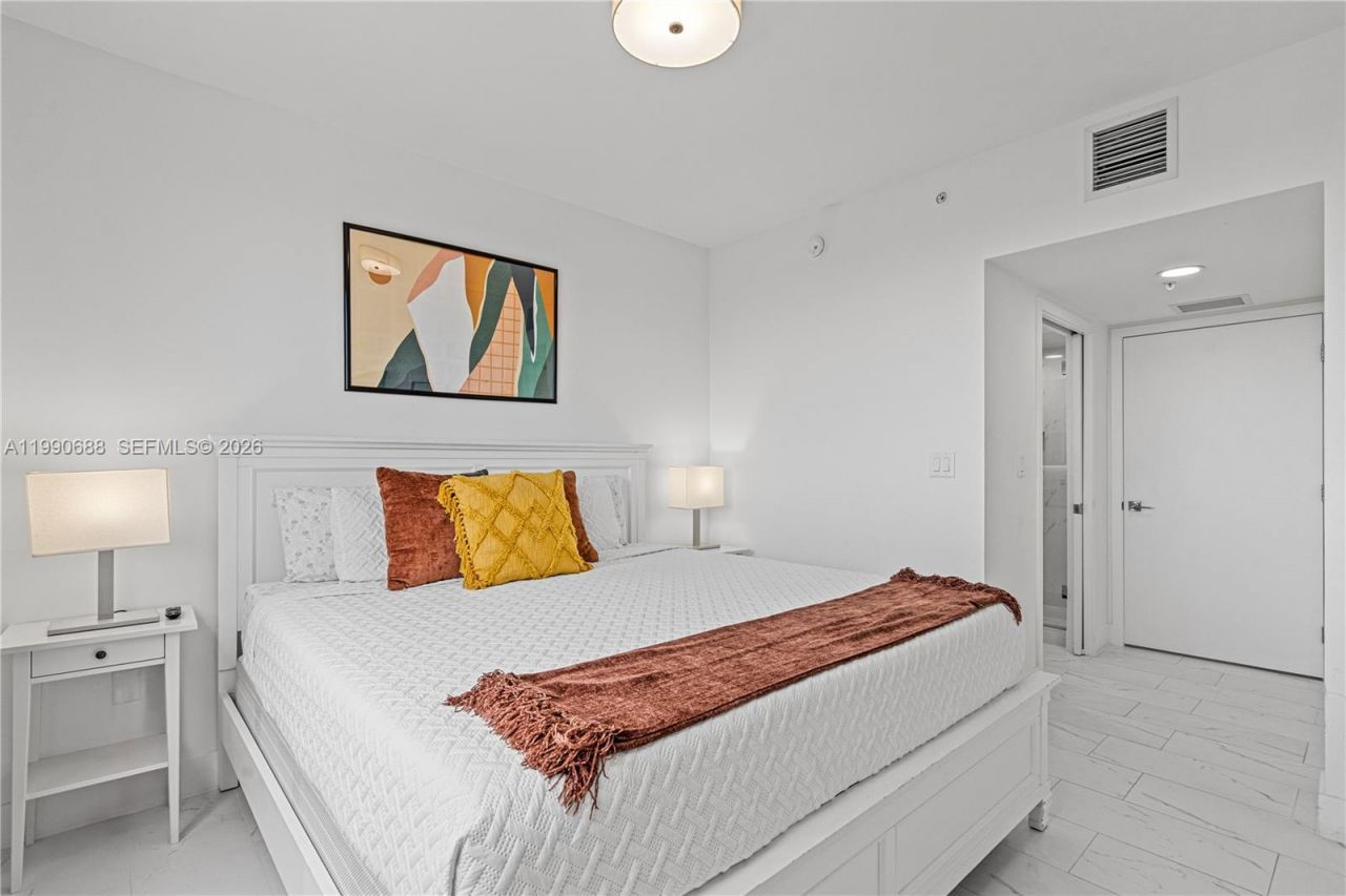 1850 Monroe St , Unit 308, Hollywood, FL 33020 Photo