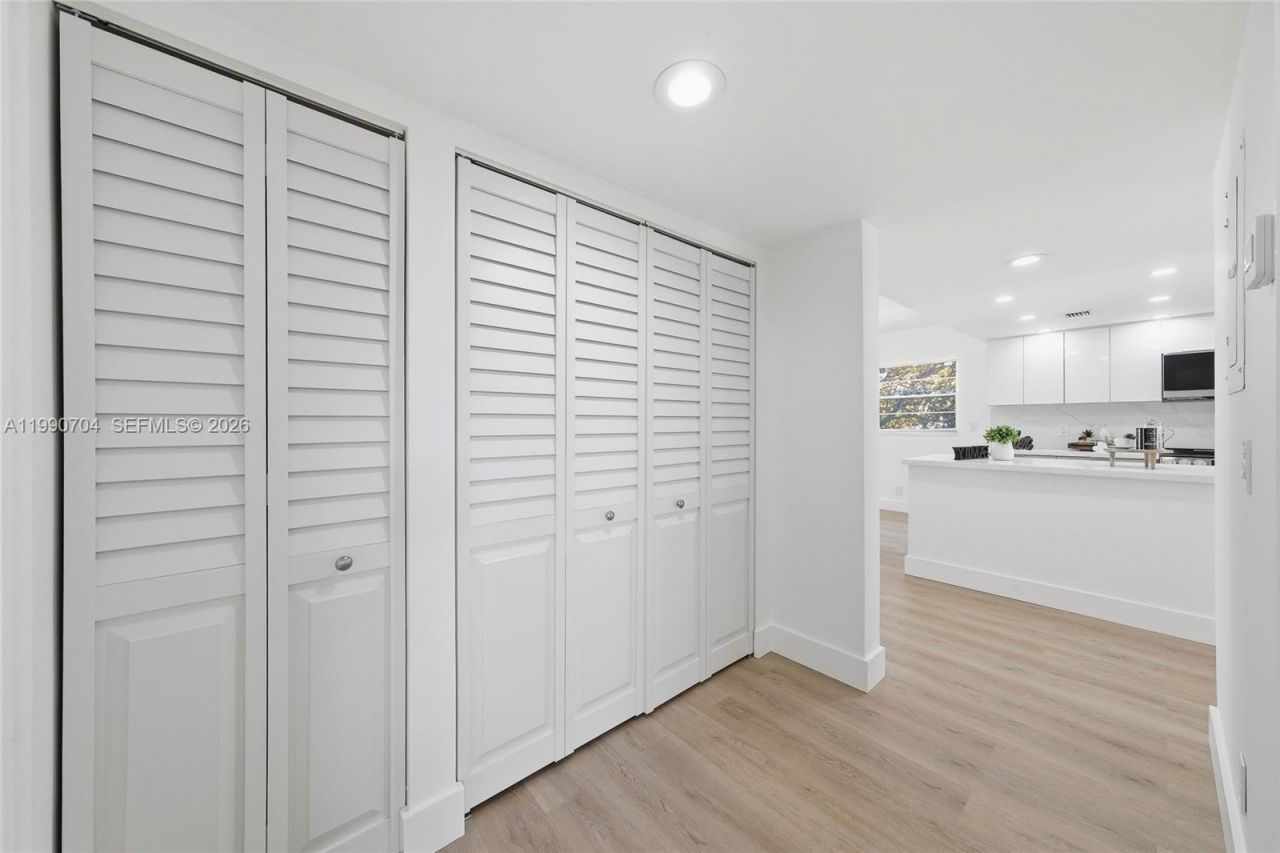 800 SW 125th Way , Unit 312O, Pembroke Pines, FL 33027 Photo