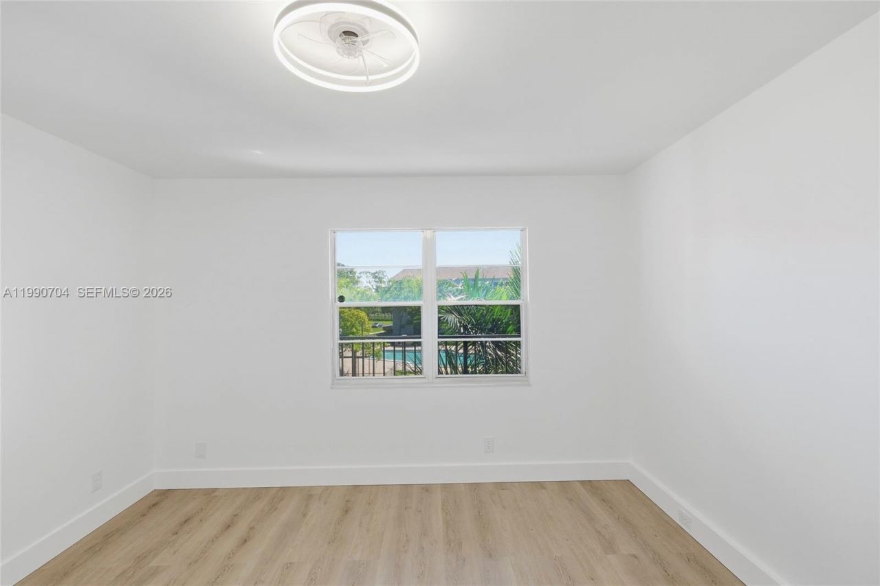 800 SW 125th Way , Unit 312O, Pembroke Pines, FL 33027 Photo