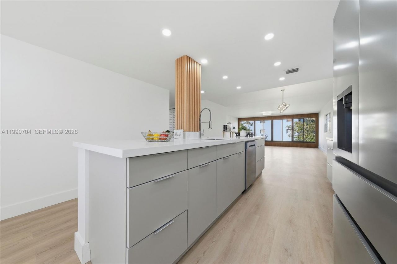 800 SW 125th Way , Unit 312O, Pembroke Pines, FL 33027 Photo