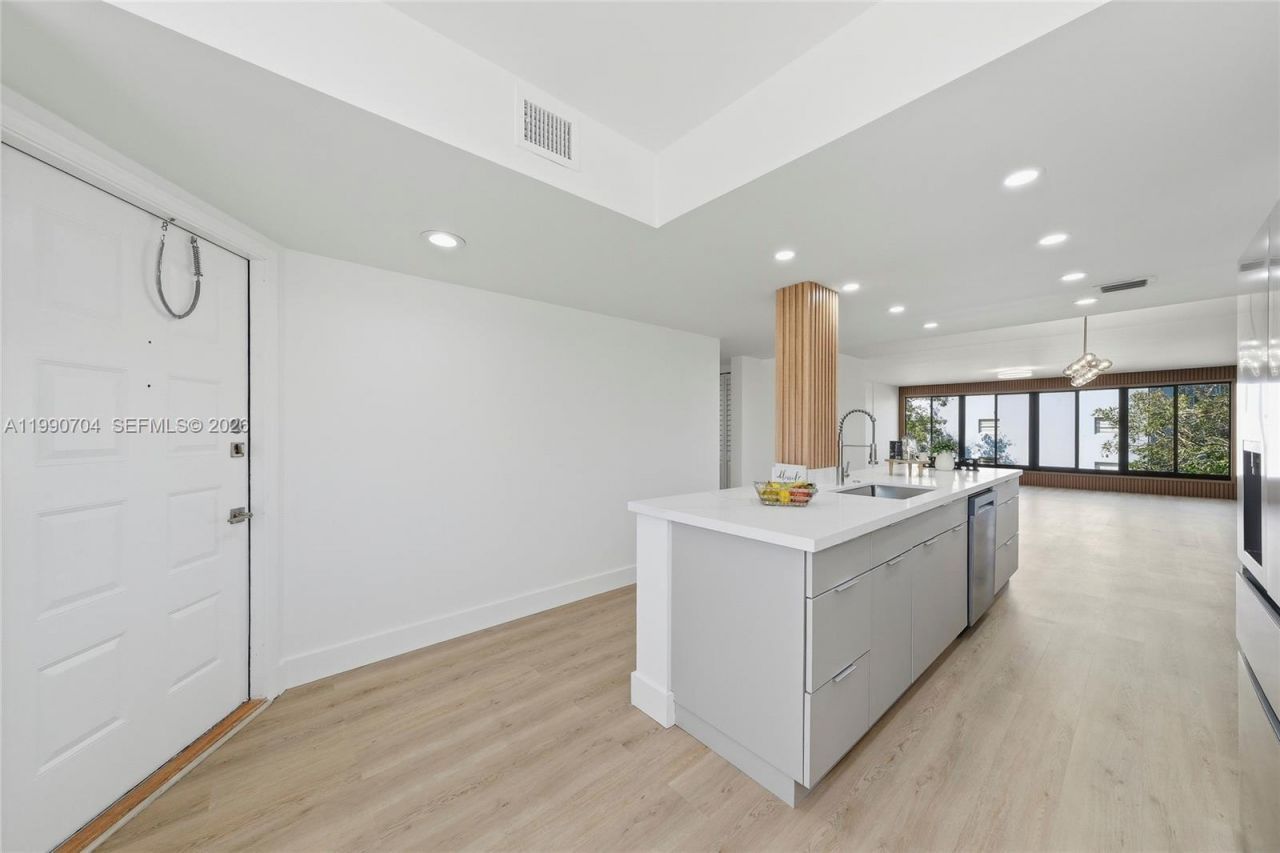 800 SW 125th Way , Unit 312O, Pembroke Pines, FL 33027 Photo