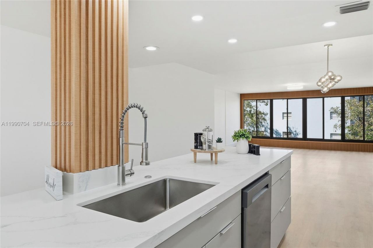 800 SW 125th Way, Unit 312O, Pembroke Pines, FL 33027 Photo