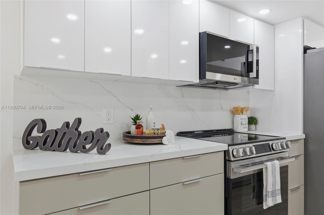 800 SW 125th Way, Unit 312O, Pembroke Pines, FL 33027 Photo