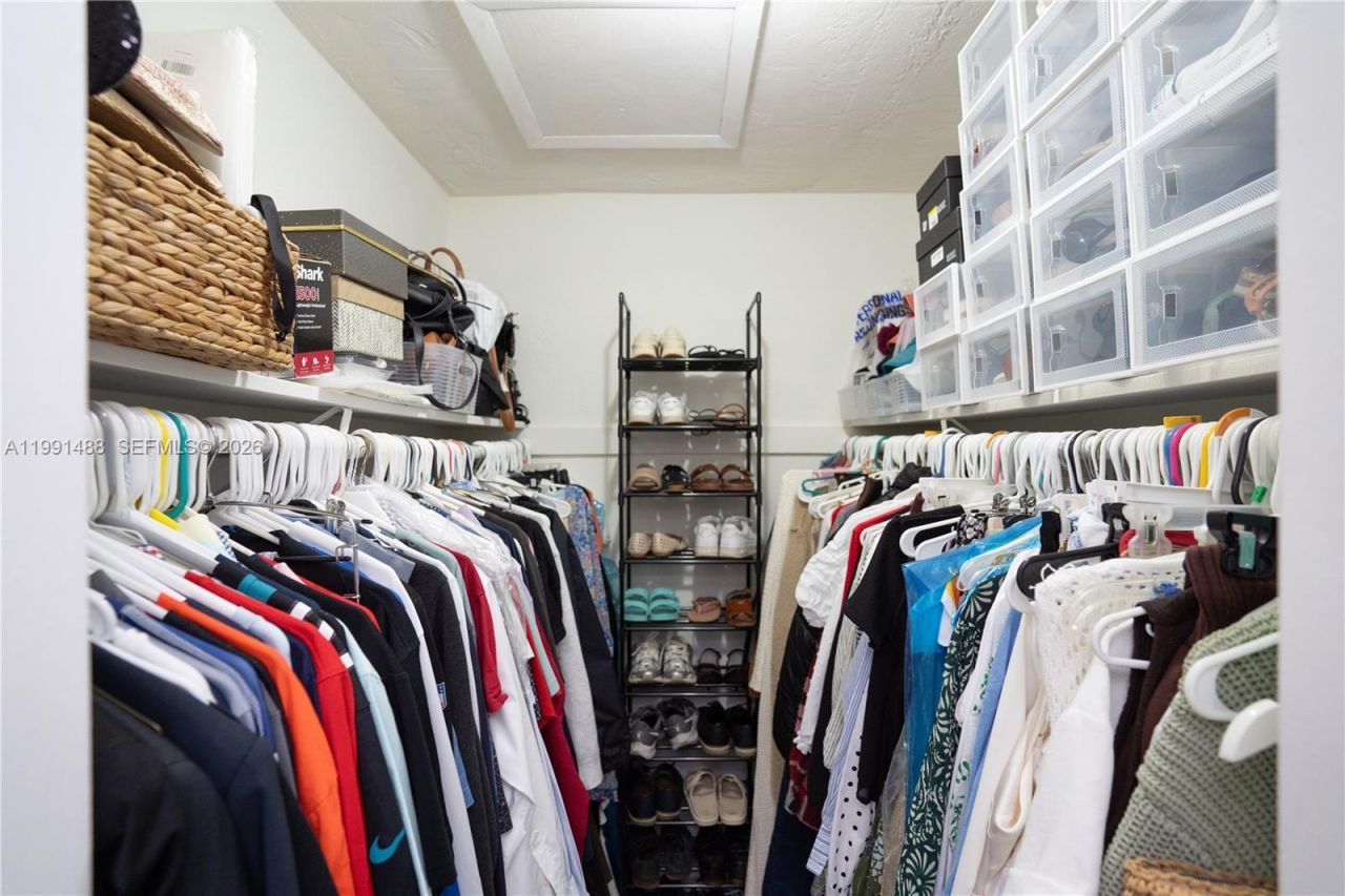 7483 SW 82nd St , Unit A308, Miami, FL 33143 Photo