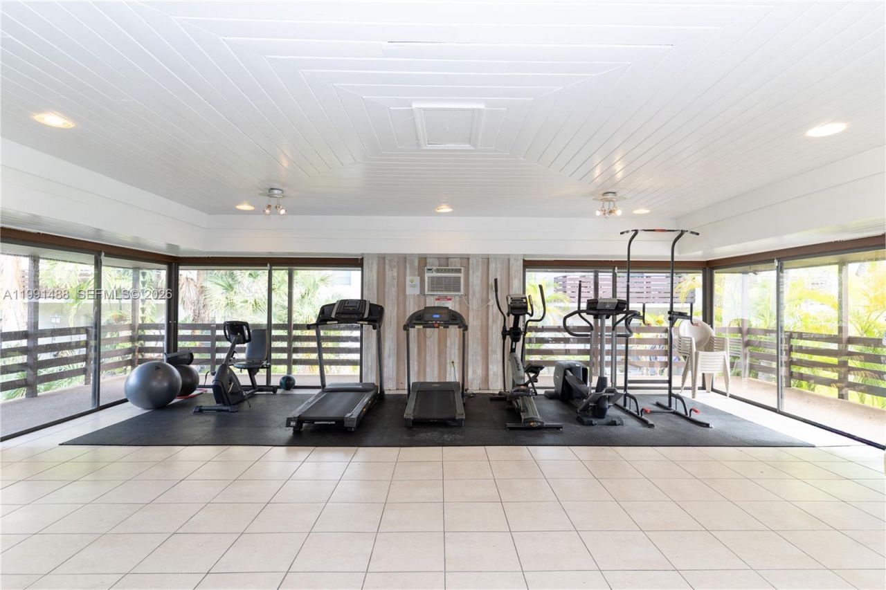 7483 SW 82nd St , Unit A308, Miami, FL 33143 Photo