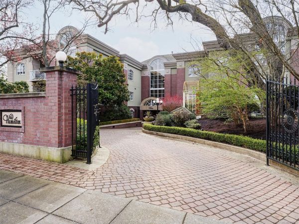 2277 Oak Bay Ave , Unit 207, Oak Bay, BC V8R 1G6