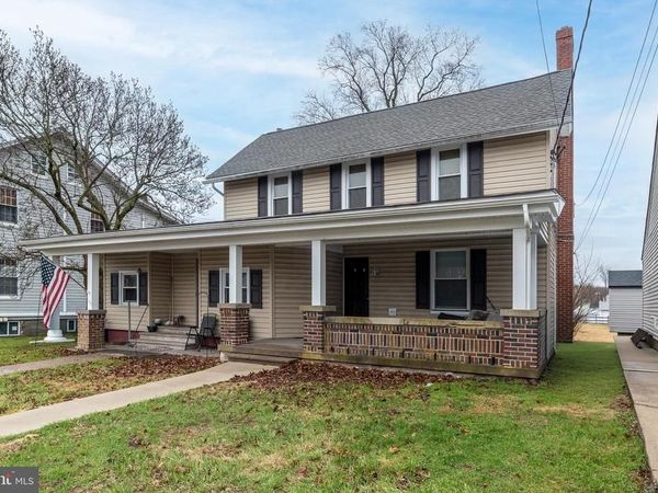 10 N MAIN STREET, TRUMBAUERSVILLE, PA 18970