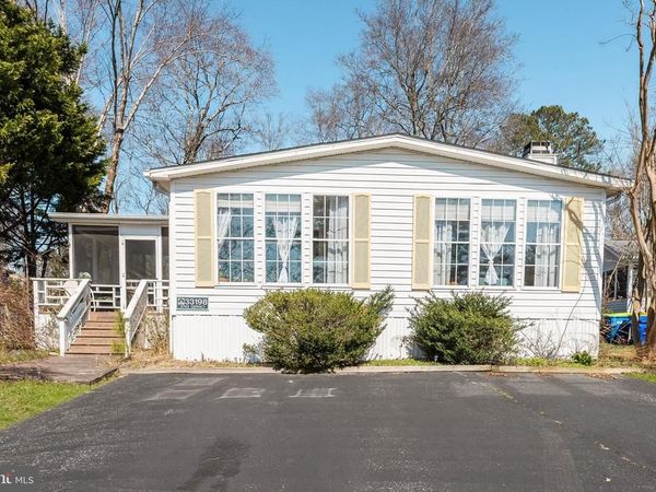 33198 LAKESHORE CIRCLE , MILLSBORO, DE 19966