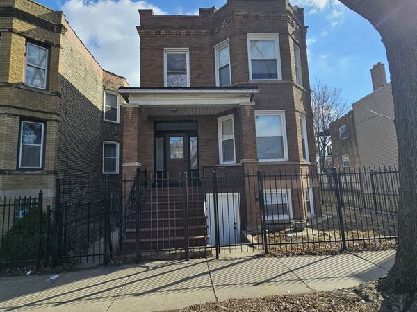 717 N Homan Avenue , Chicago, IL 60624