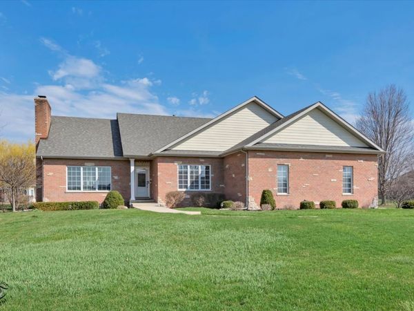 1138 Game Trail S, Bourbonnais, IL 60914