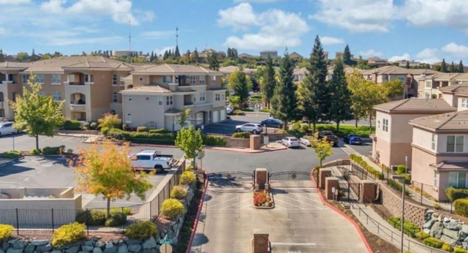 600 Moon Cir #627, Unit 627, Folsom, CA 95630 Photo