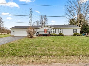 7455 Elliott Lane, York Twp, MI 48197