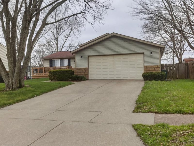 11581 Norbourne Drive, Forest Park, OH 45240 Photo 2