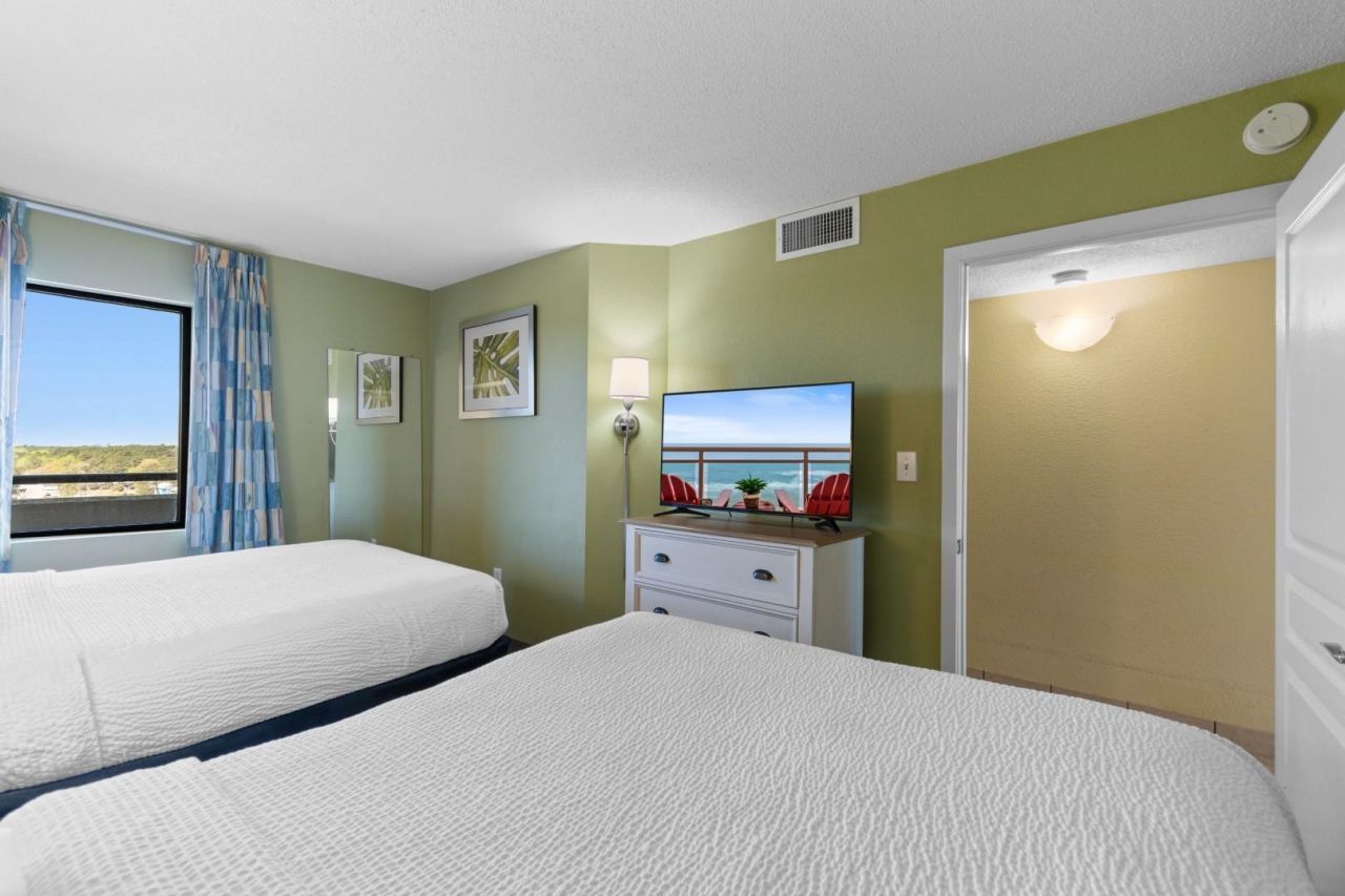 2301 S Ocean Blvd. Photo 23