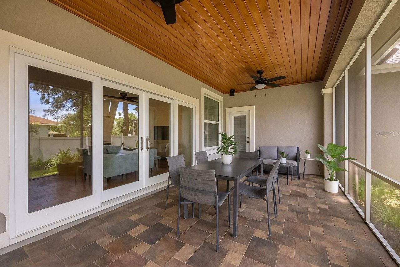 926 Cordova Boulevard Ne, Saint Petersburg, FL 33704 Photo