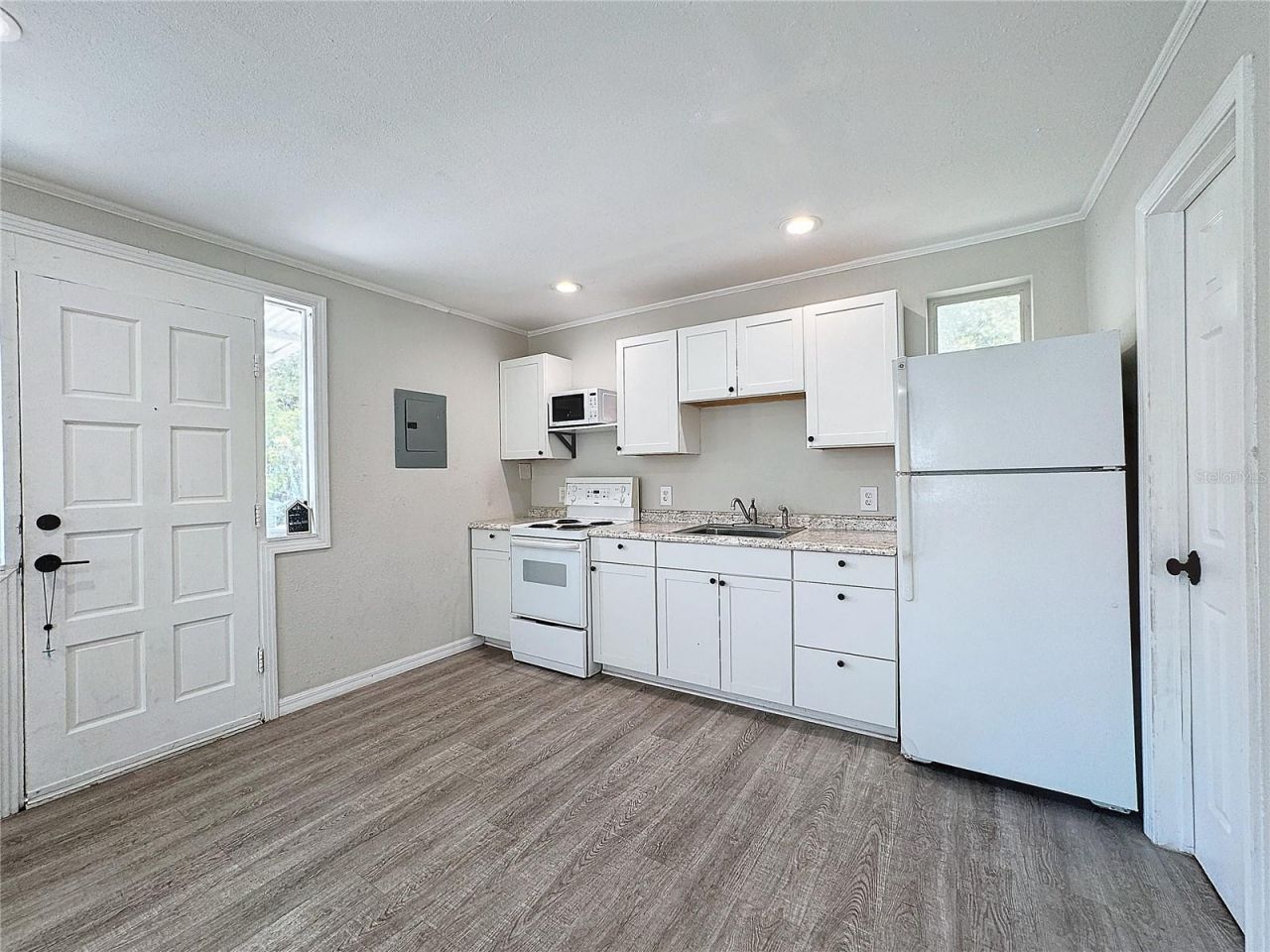 3631 Park Street N, Saint Petersburg, FL 33710 Photo