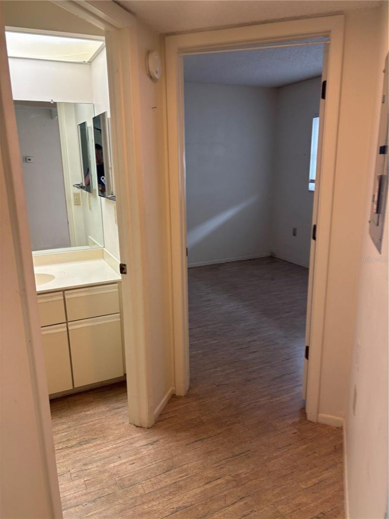 1239 S Martin Luther King Jr Avenue , Unit 103, Clearwater, FL 33756 Photo