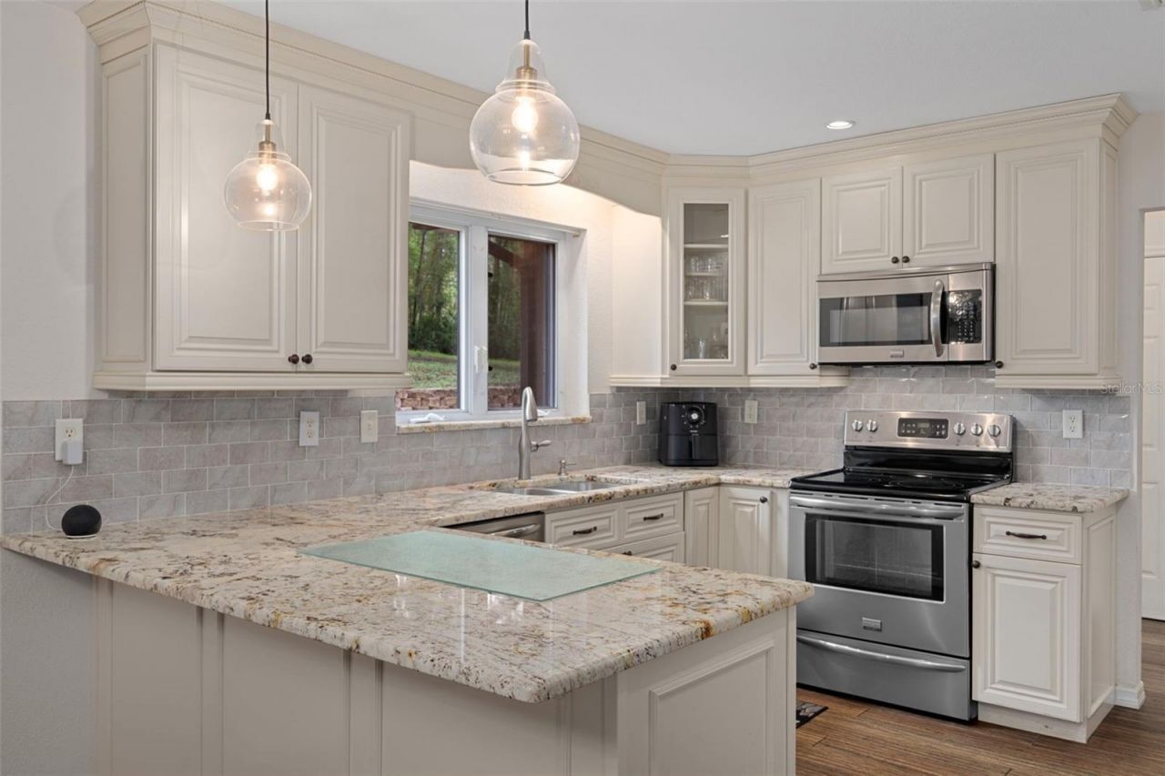 15839 Powerline Road , Dade City, FL 33523 Photo