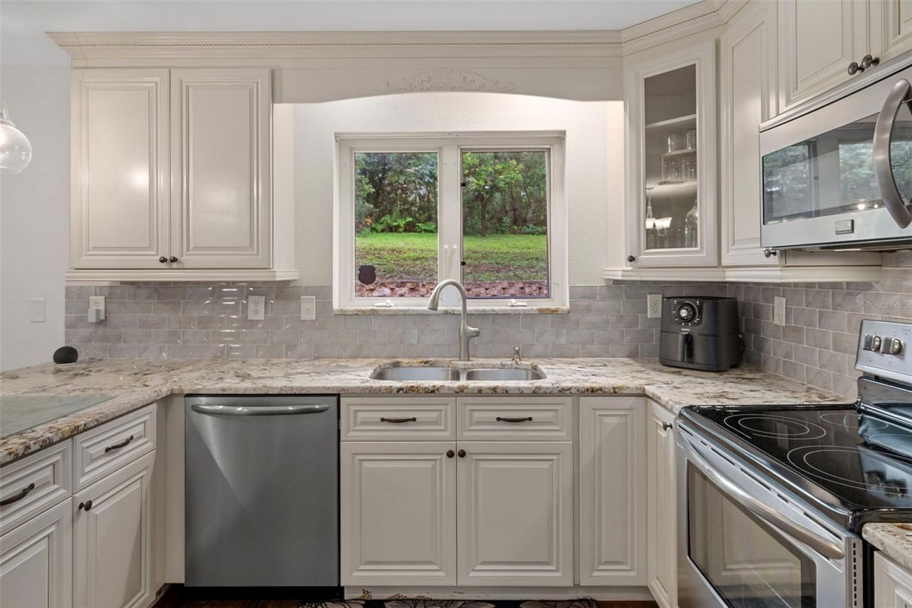 15839 Powerline Road , Dade City, FL 33523 Photo