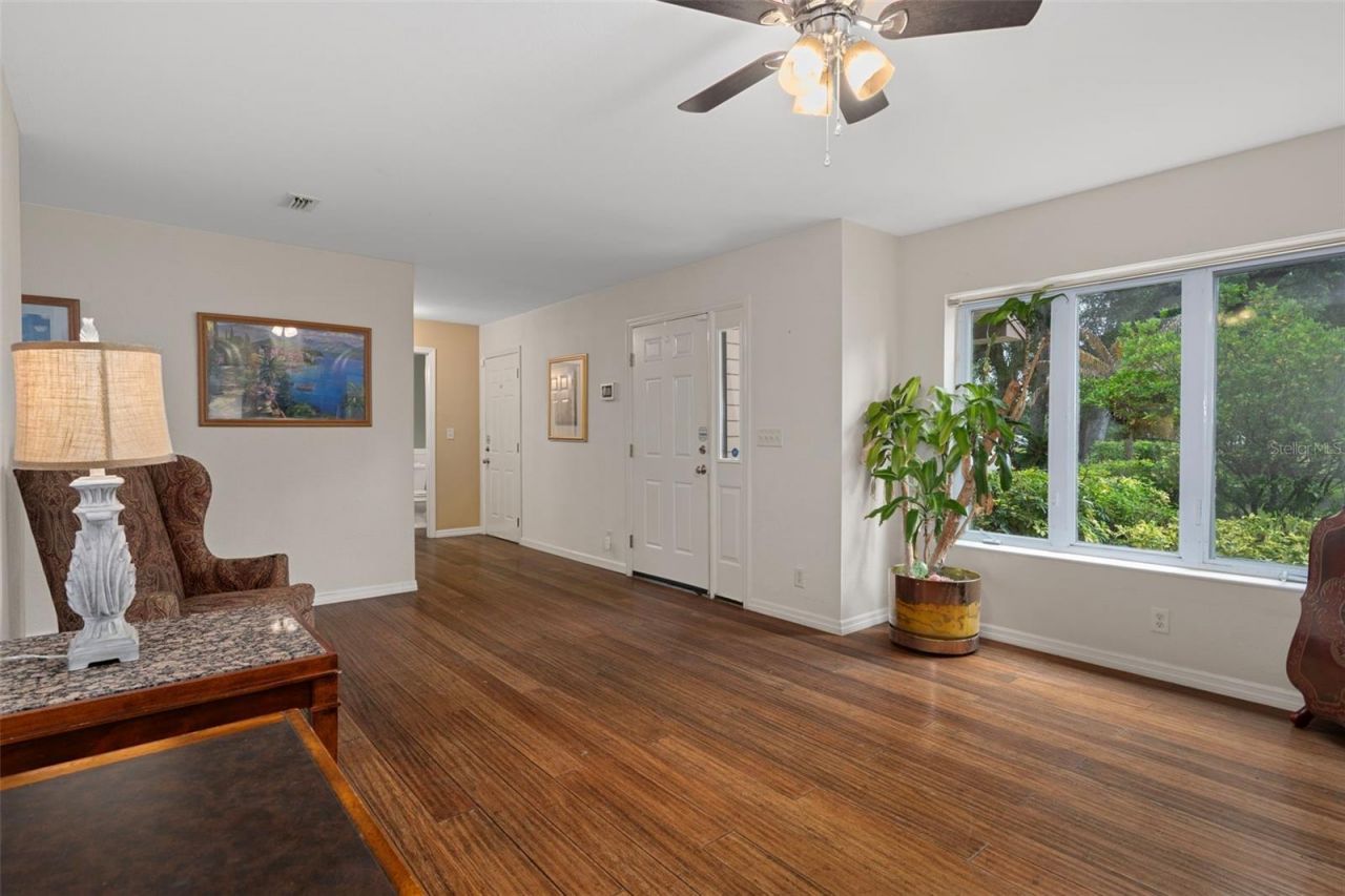 15839 Powerline Road , Dade City, FL 33523 Photo