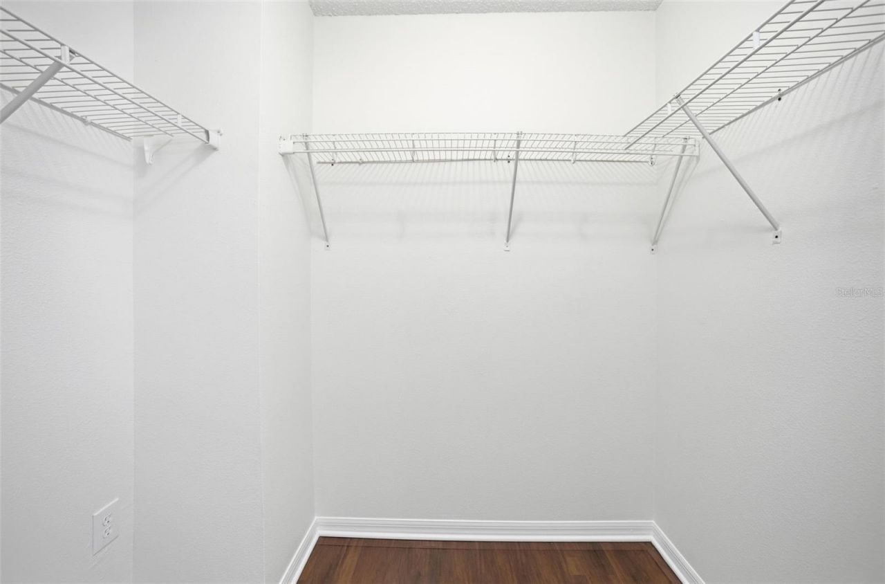 716 Grand Canyon Drive , Valrico, FL 33594 Photo