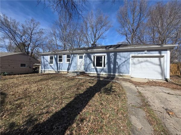 6902 E 98th Terrace, Kansas City, MO 64134