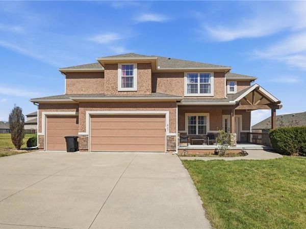 4701 Corinth Drive, St Joseph, MO 64506