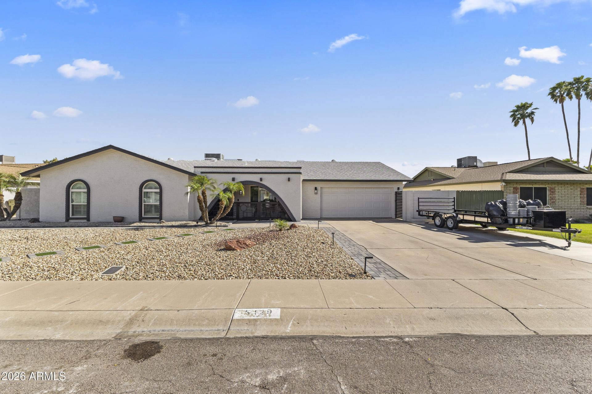 5129 W Echo Lane, Glendale, AZ 85302 Main Photo