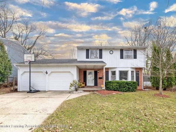 3601 Christine Drive, Lansing, MI 48911