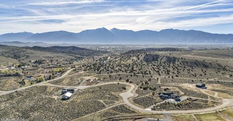 1374 Hunters Point Drive, Gardnerville, NV 89410 Photo