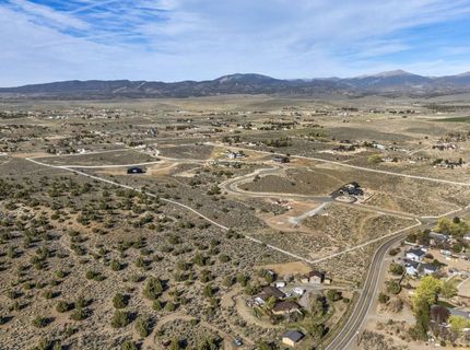 1374 Hunters Point Drive, Gardnerville, NV 89410 Photo