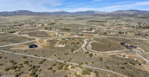 1374 Hunters Point Drive, Gardnerville, NV 89410 Photo