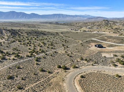 1374 Hunters Point Drive, Gardnerville, NV 89410 Photo