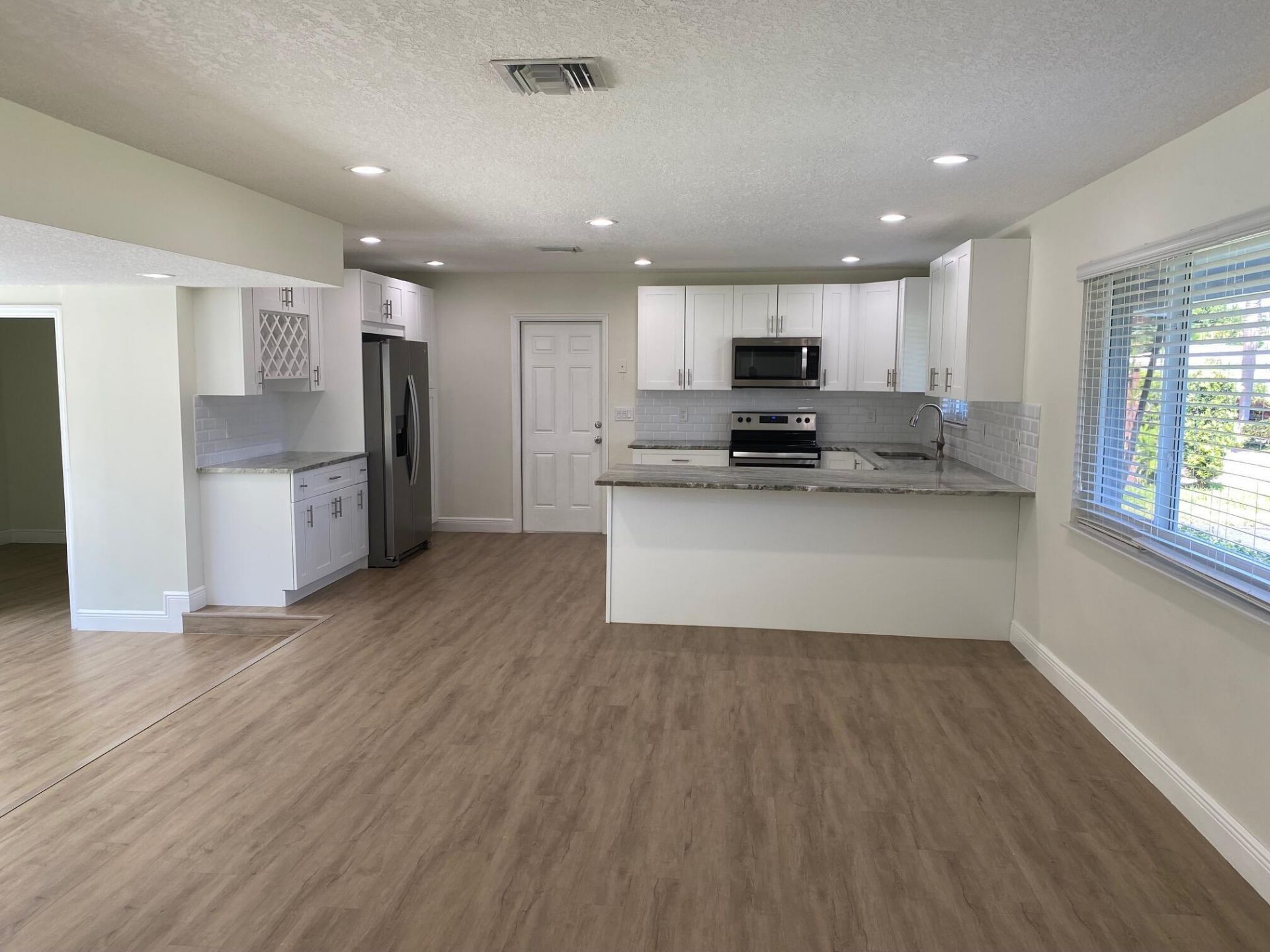 2751 NE 26th Terrace, Boca Raton, FL 33431 Photo