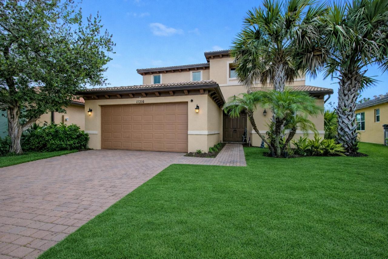 11316 SW Barton Way, Port Saint Lucie, FL 34987 Photo
