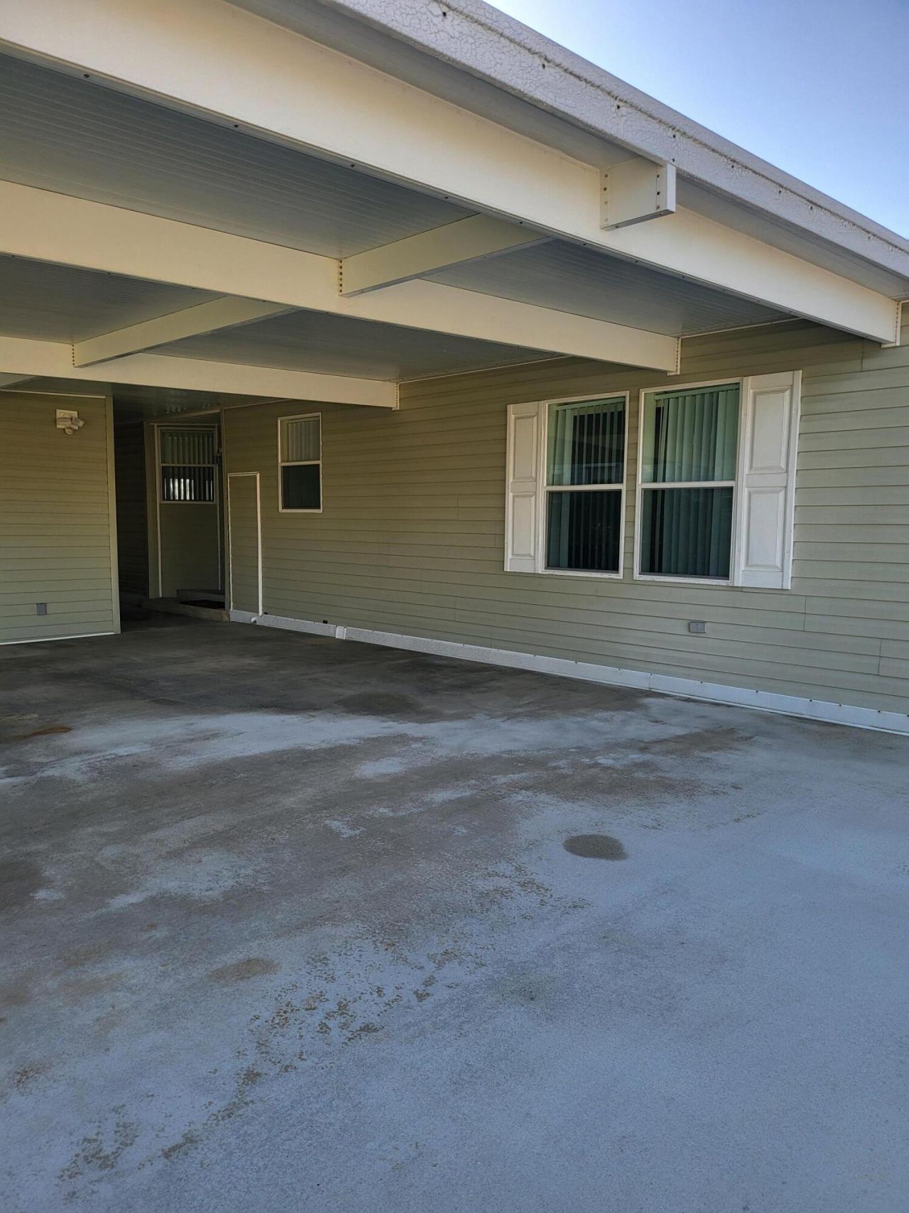 8125 9th Hole Drive, Port Saint Lucie, FL 34952 Photo