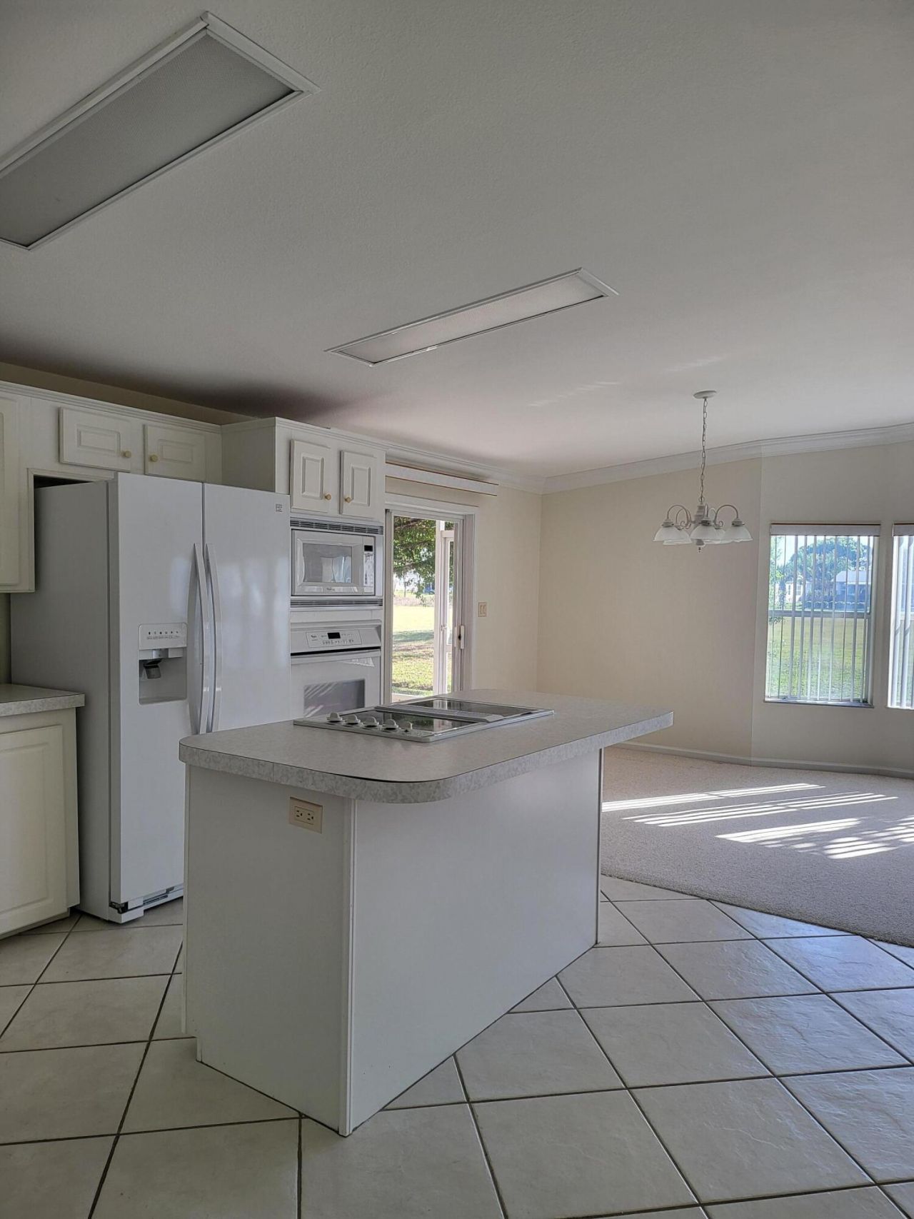 8125 9th Hole Drive, Port Saint Lucie, FL 34952 Photo