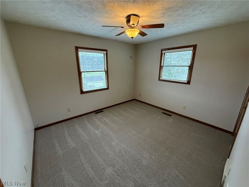 2286 Stonecreek Road SW, New Philadelphia, OH 44663 Photo 11